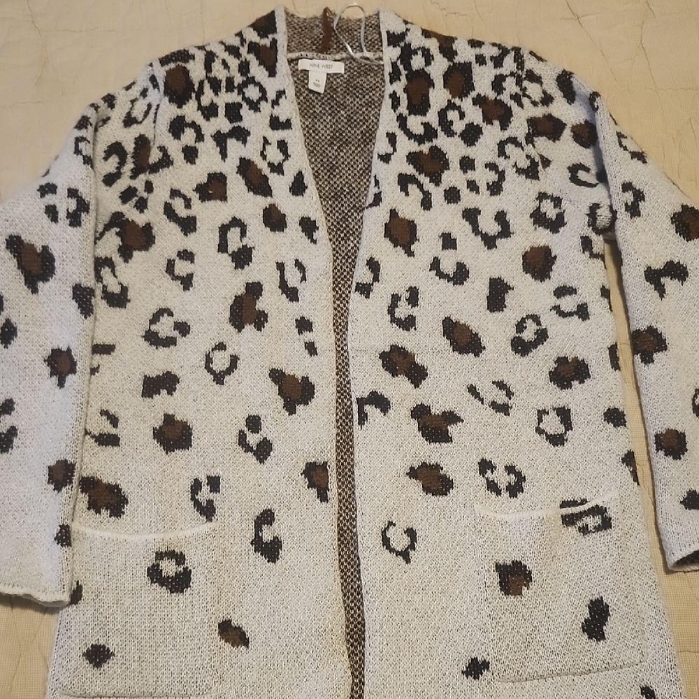 Nine West Brand Leopard Print Extra Long Cardigan Sweater. Size Medium - Picture 2 of 5